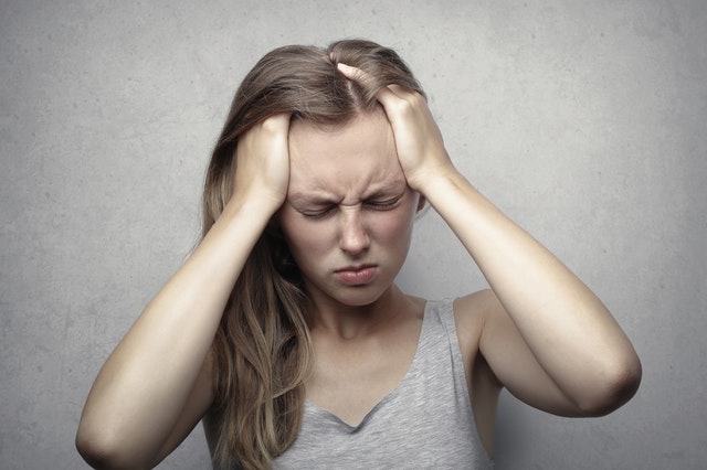 12 ayurvedische Tipps gegen Kopfschmerzen